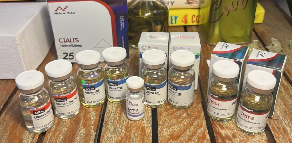 Quality Products, clean and potent. 2-DHB, 2-Test C, 2 Test E, 2-TNE, 1-MT2. Love every product from Ultima and Nakon. Cannot wait to run this gear.